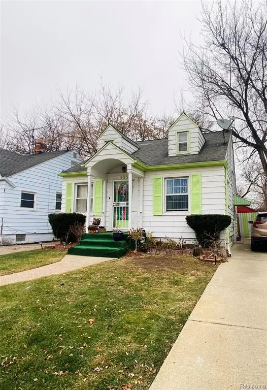 5530 University, Detroit, MI 48224