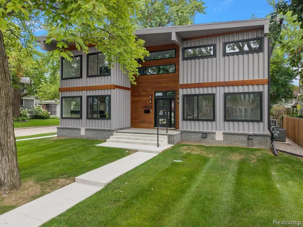 303 Forest, Royal Oak, MI 48067 - #1