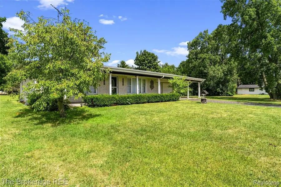 1049 E Hill, Grand Blanc, MI 48439 - #3