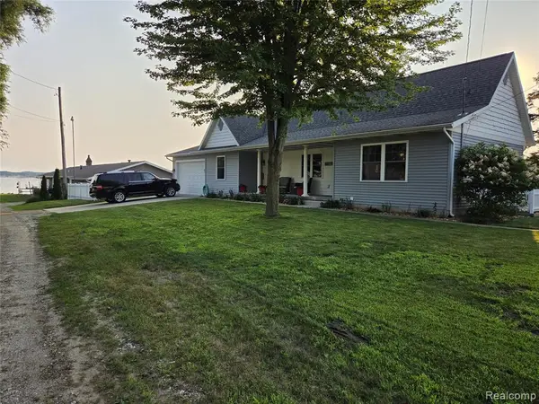243 Ruddiman, Muskegon, MI 49445