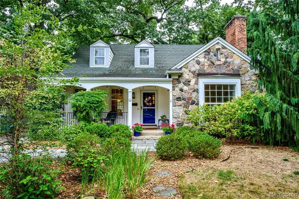 656 W Maplehurst, Ferndale, MI 48220
