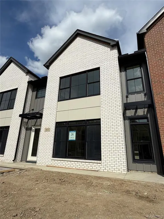 413 S Center #26, Northville, MI 48167