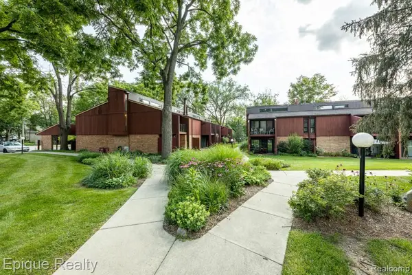 1803 Independence, Ann Arbor, MI 48104