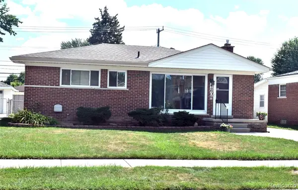 22608 Raymond, Saint Clair Shores, MI 48082