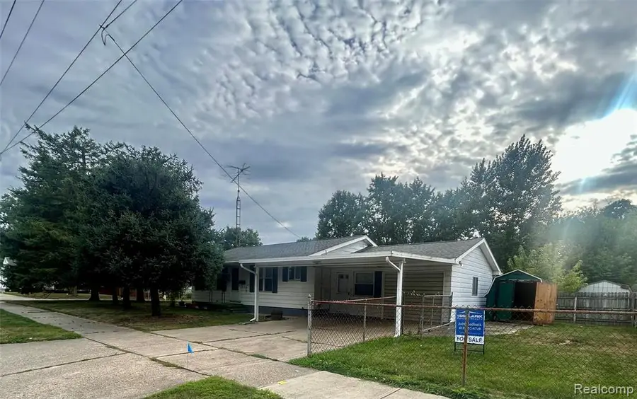 1005 N Jackson, Lapeer, MI 48446 - #2