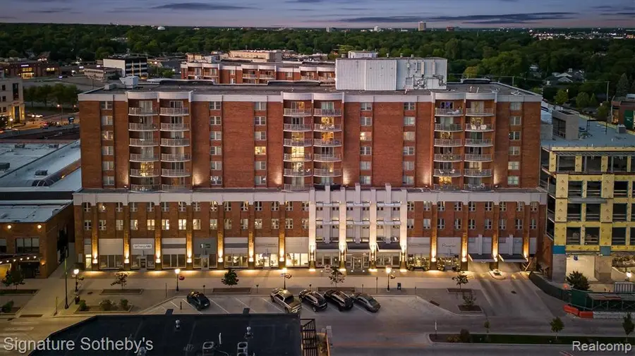 411 S Old Woodward #704, Birmingham, MI 48009 - #2