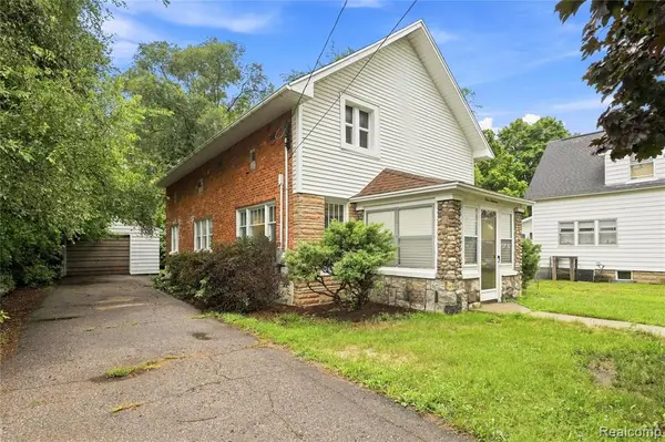 113 E State, Montrose, MI 48457