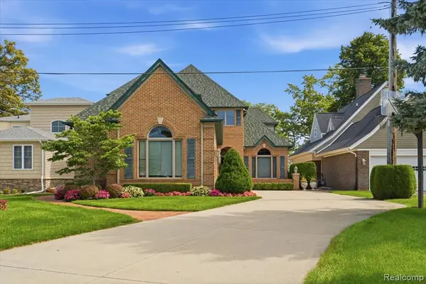 4108 Gratiot, Port Huron, MI 48060