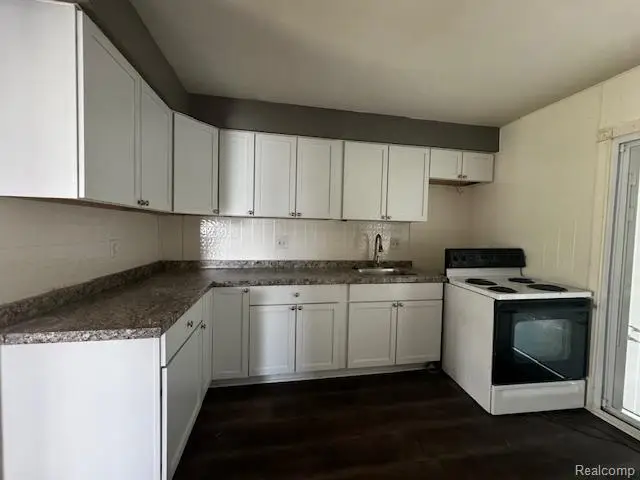 26367 Ridgemont, Roseville, MI 48066 - #3