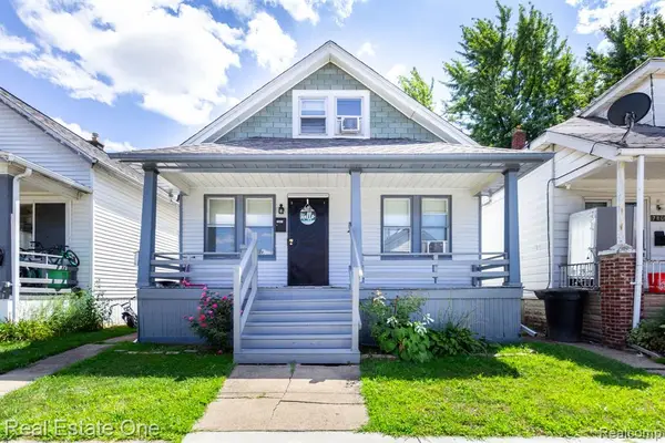 7801 Dayton, Detroit, MI 48210