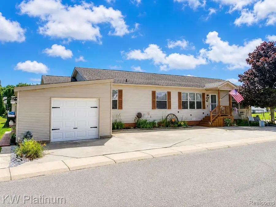 6196 Green Lake, Smiths Creek, MI 48074 - #2