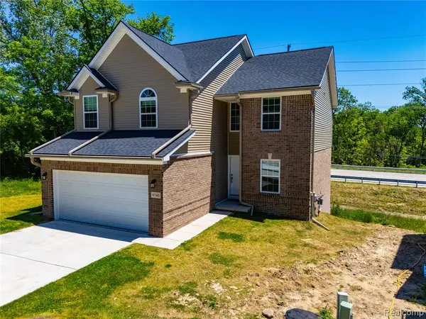 8760 Oak Ridge, Westland, MI 48185