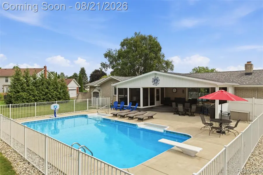 10528 Blaine, Brighton, MI 48114 - #2