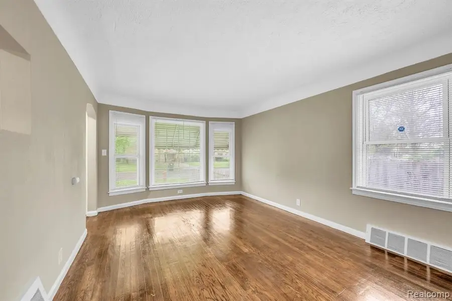 9583 Stahelin, Detroit, MI 48228 - #3