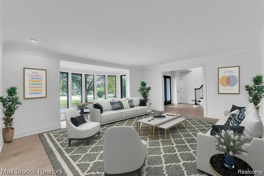 7244 Lahser, Bloomfield Hills, MI 48301 - #3