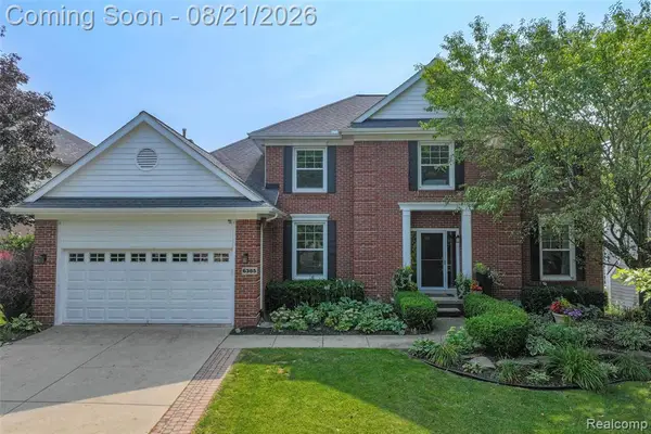 6385 Golf View, Clarkston, MI 48346
