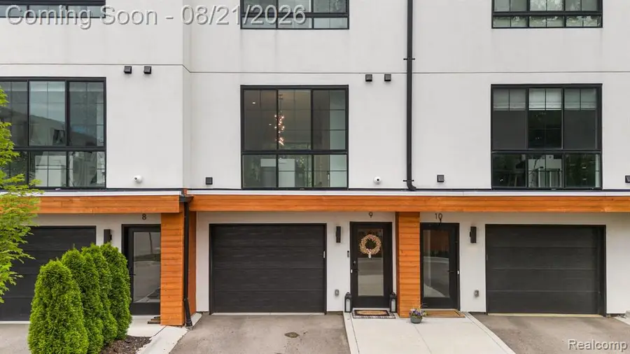 533 E Harrison #9, Royal Oak, MI 48067 - #2