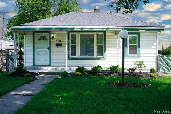 29114 Richard, Westland, MI 48186
