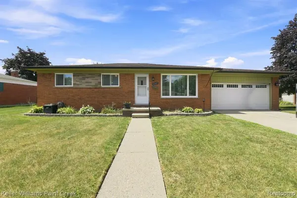 32329 Susilane, Roseville, MI 48066