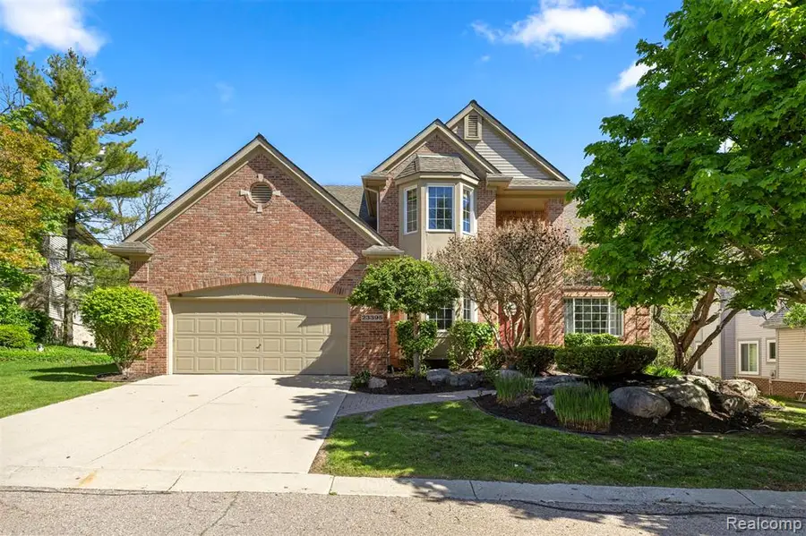 23395 Mission, Farmington, MI 48335 - #2