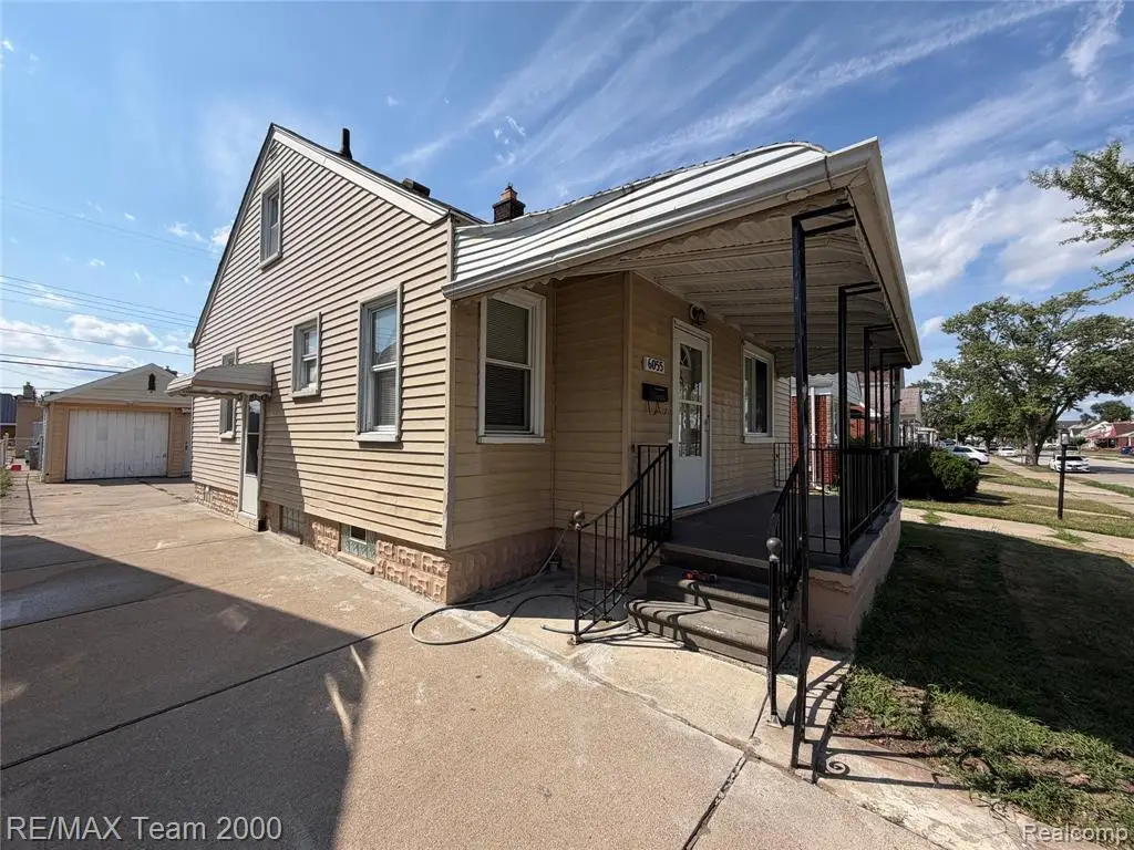 6055 Kendal, Dearborn, MI 48126 - #1