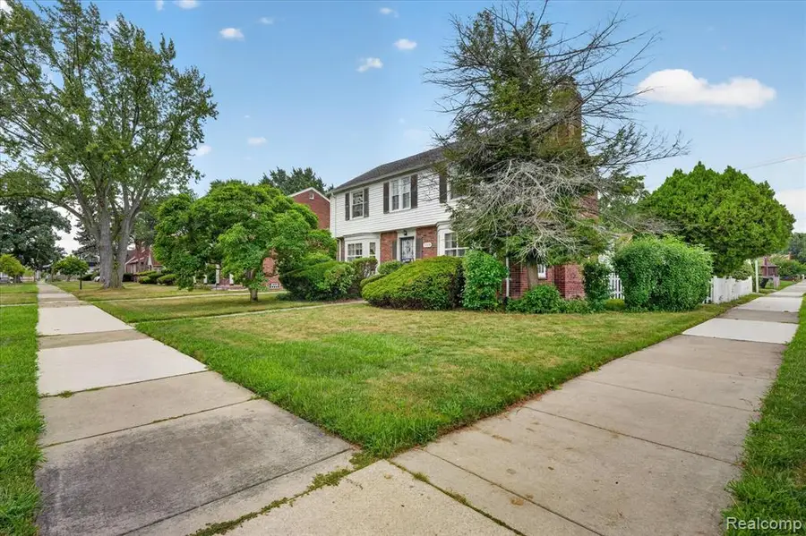 19209 Lauder, Detroit, MI 48235 - #3