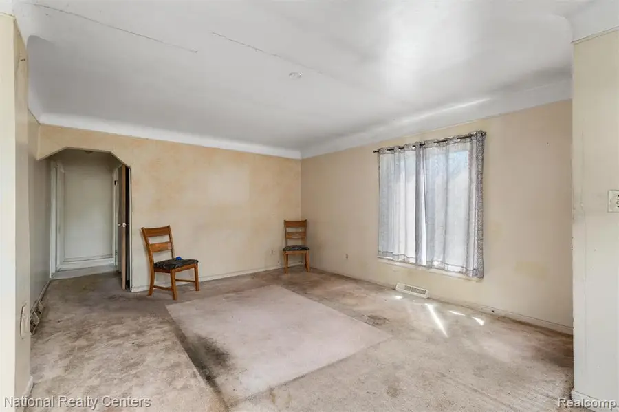 20755 Webster, Clinton Township, MI 48035 - #3