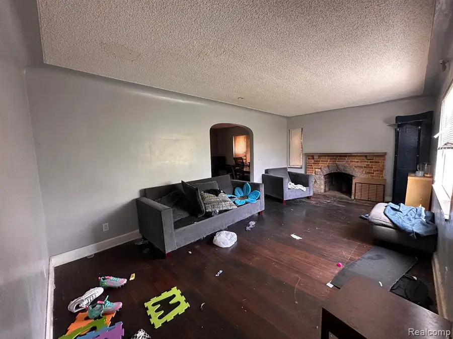 15821 Ferguson, Detroit, MI 48227 - #3