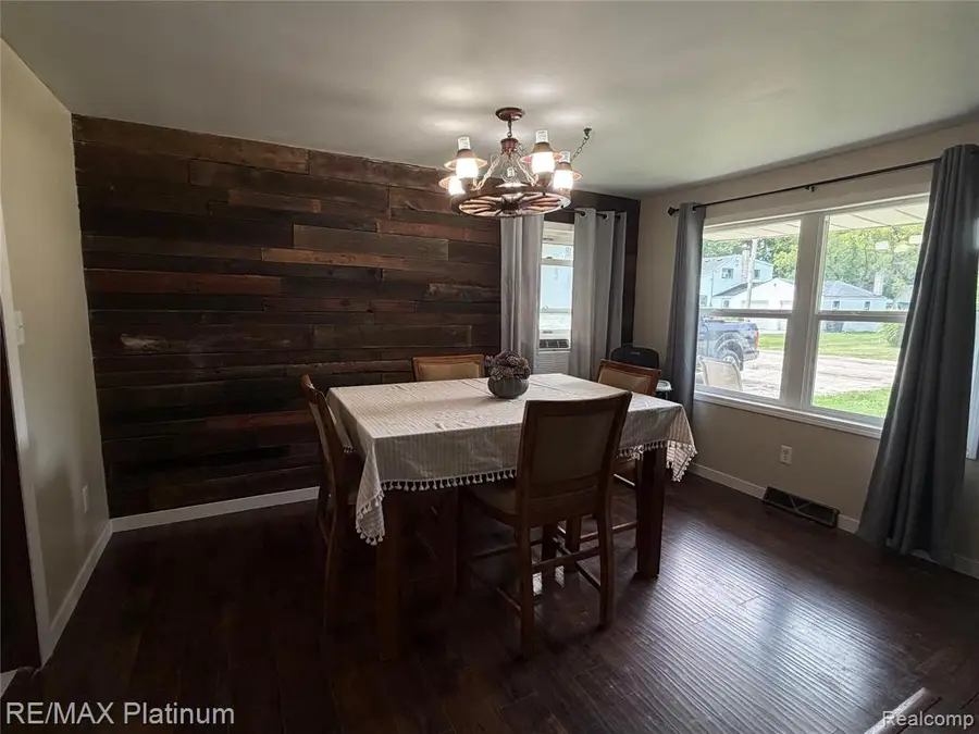 6082 Thomas, Davison, MI 48423 - #3
