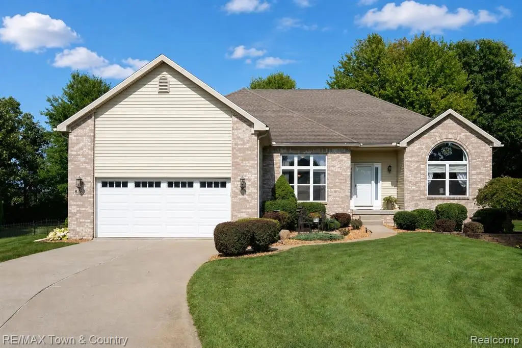 8263 Woodcreek, Swartz Creek, MI 48473 - #1
