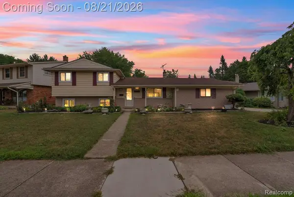 15546 Liverpool, Livonia, MI 48154