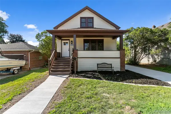 20834 Ardmore Park, Saint Clair Shores, MI 48081