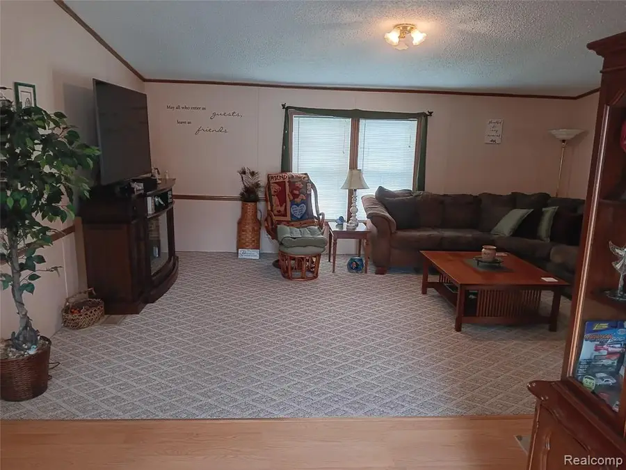 17826 Dennis, Romulus, MI 48174 - #2
