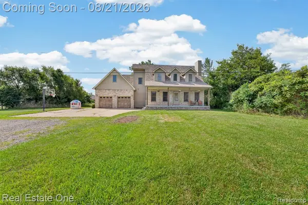 39755 Willow, New Boston, MI 48164