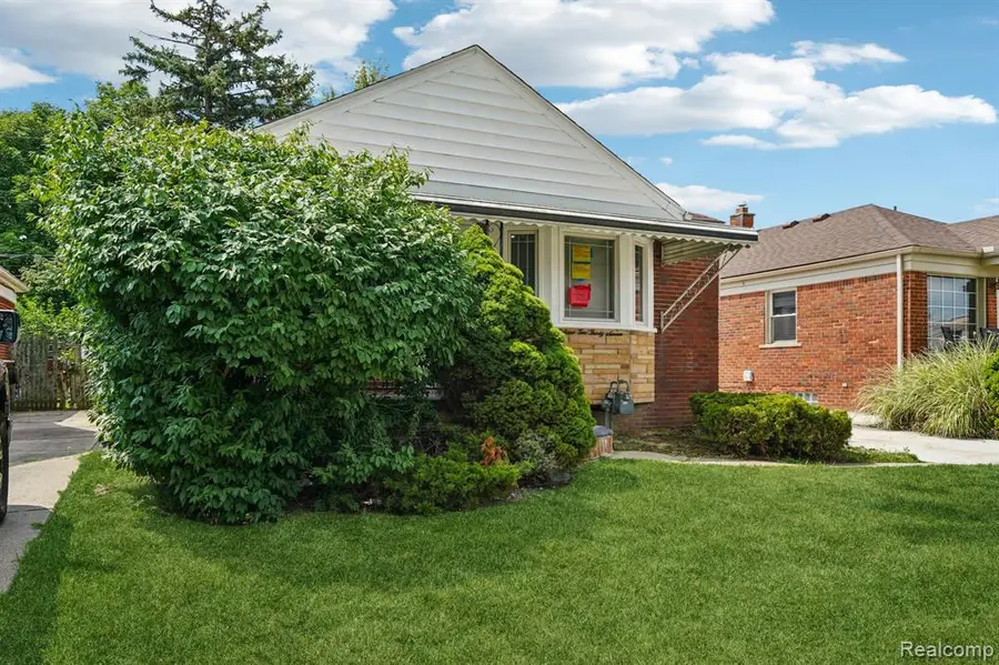 15237 Warwick, Allen Park, MI 48101 - #3