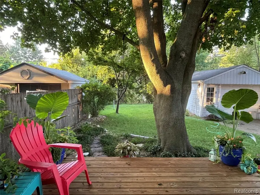 602 Dewey, Royal Oak, MI 48067 - #3