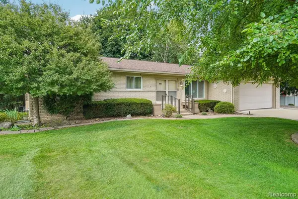 6282 E Church, Clarkston, MI 48346