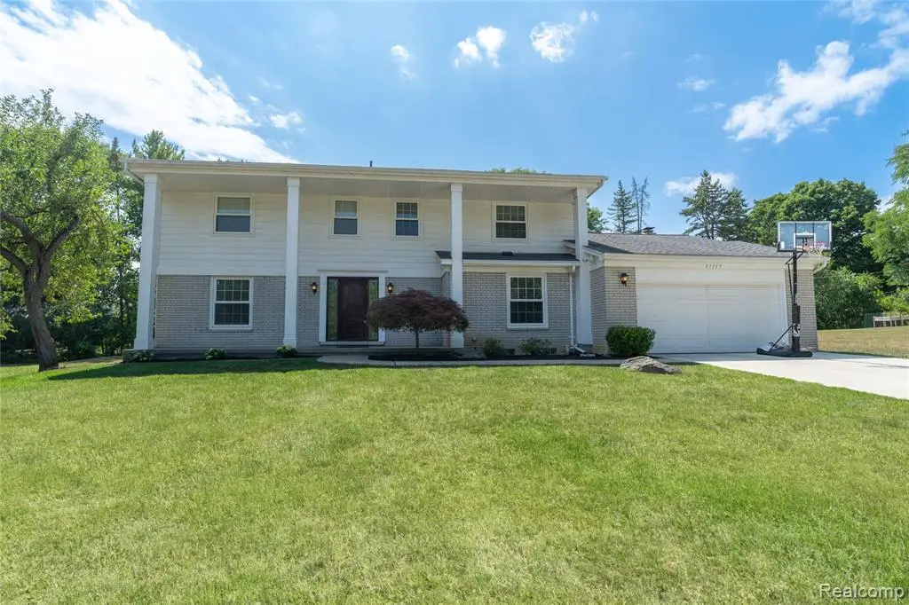 31115 Tiverton, Farmington, MI 48331 - #1