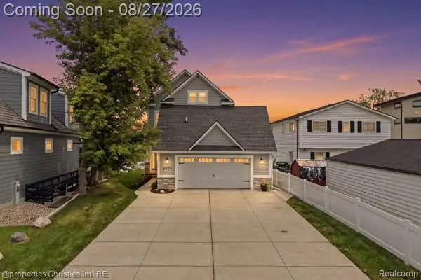 4824 Clinton, Clarkston, MI 