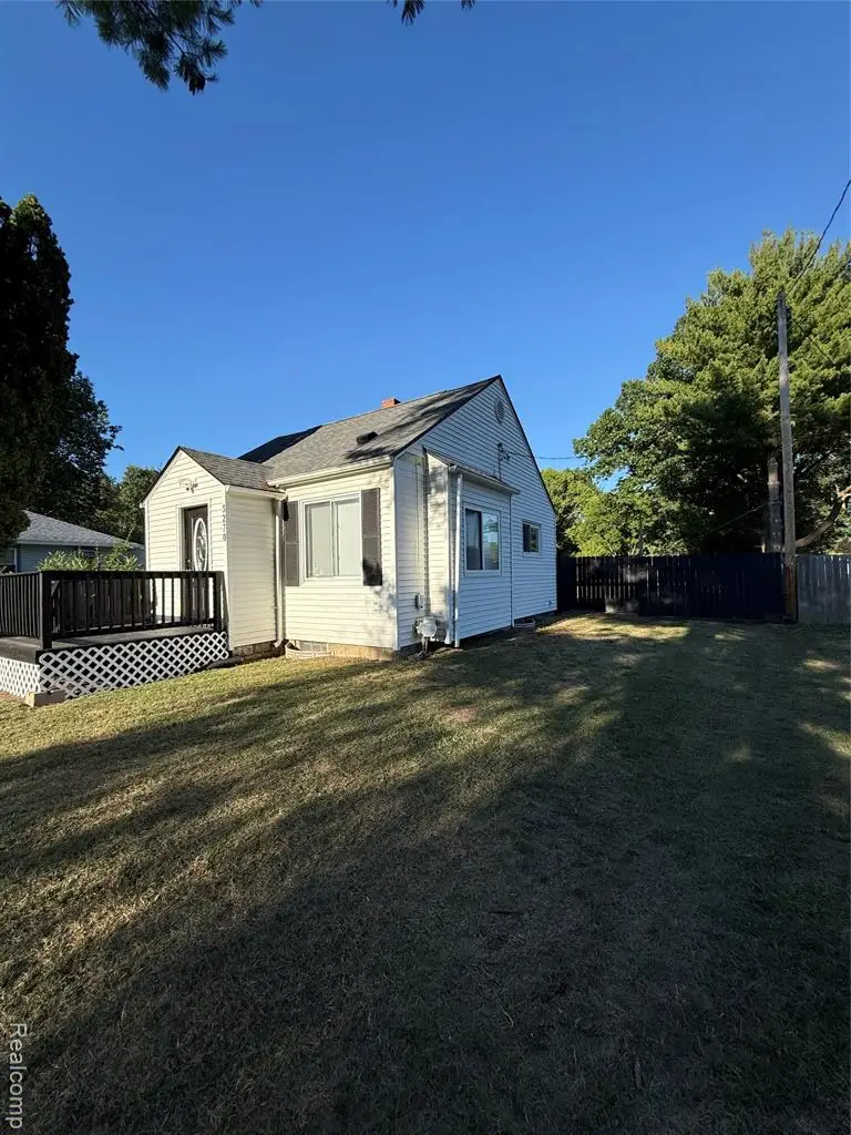 3270 N Term, Flint, MI 48506 - #2