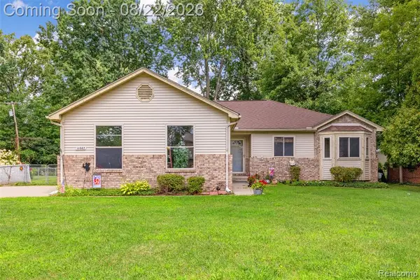 11067 Ranch Home, Shelby Twp, MI 48317