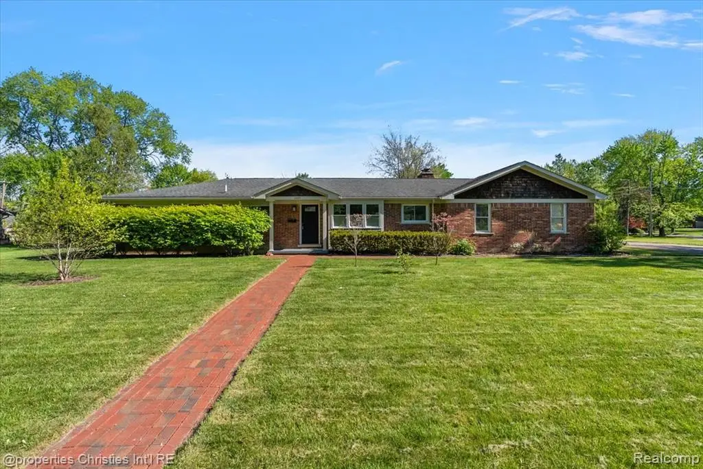 2985 Summervale, Bloomfield Hills, MI 48301 - #1