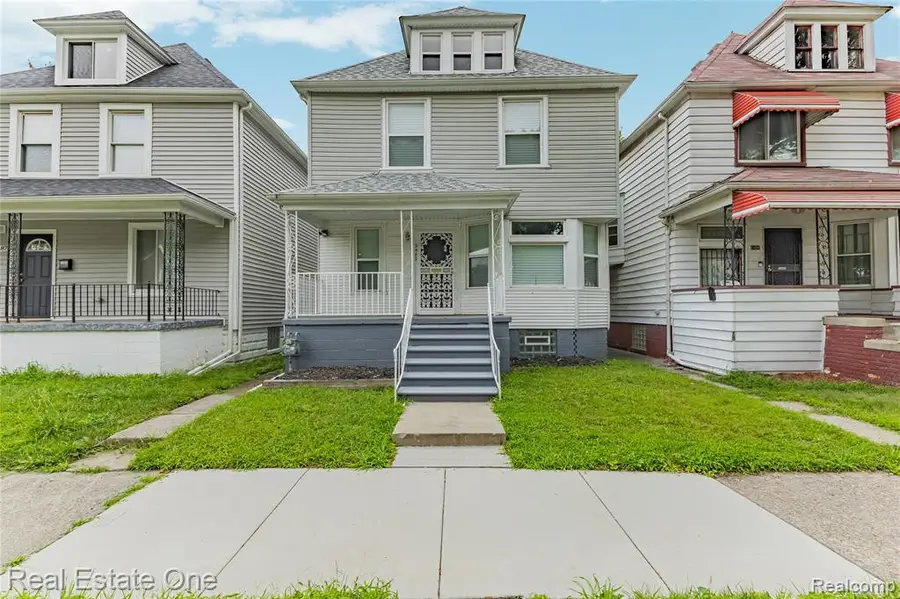 2493 Fischer, Detroit, MI 48214 - #2