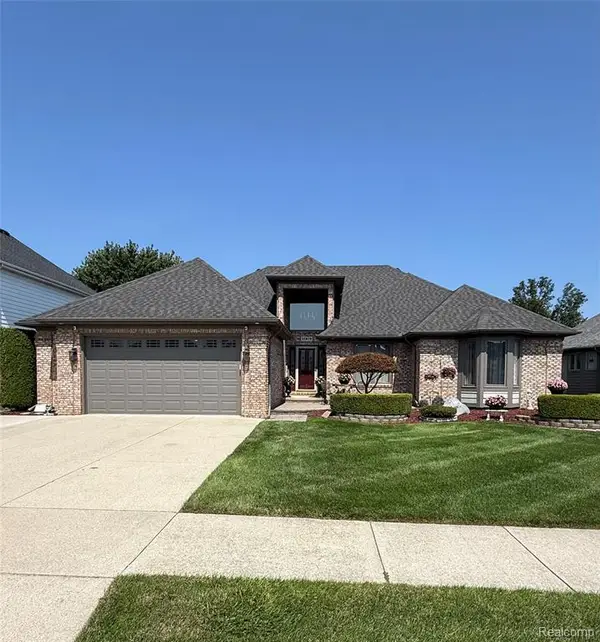 15979 Clinton, Macomb, MI 48042