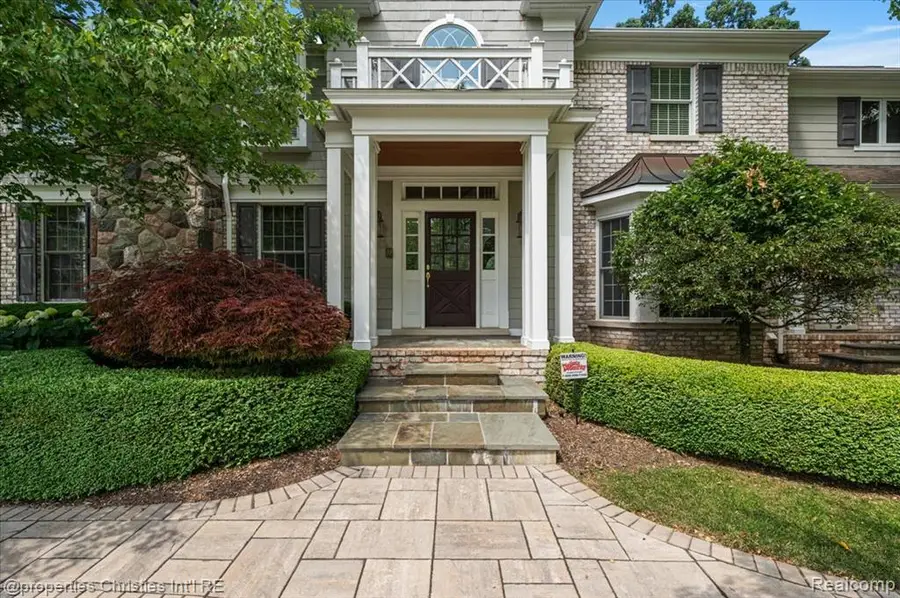937 Mitchell, Bloomfield Hills, MI 48304 - #3