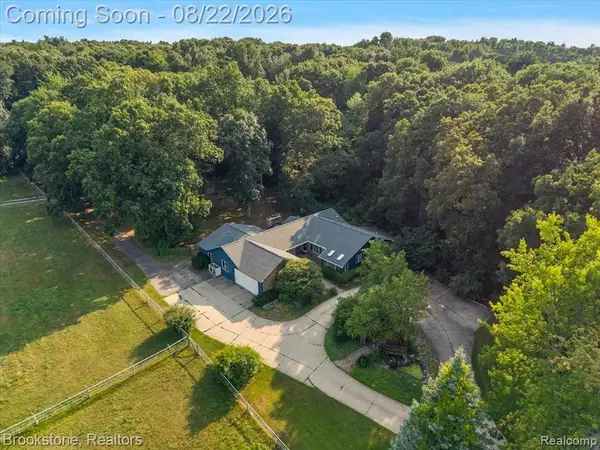 430 Rissman, Ortonville, MI 48462