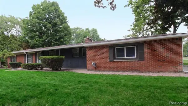 1239 Ashover, Bloomfield Hills, MI 48304