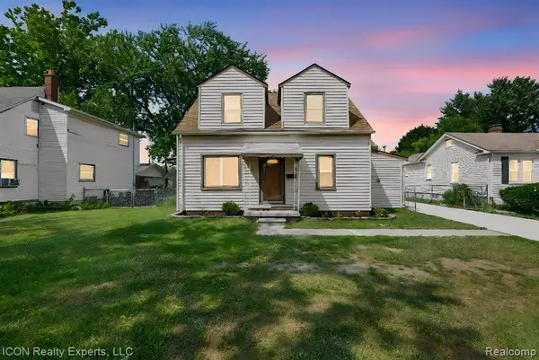 29220 Cambridge, Garden City, MI 48135