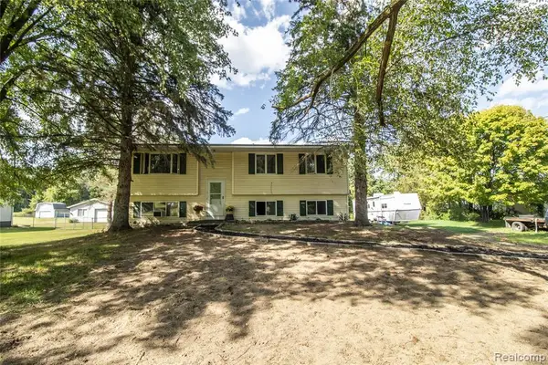 10340 Farrand, Montrose, MI 48457