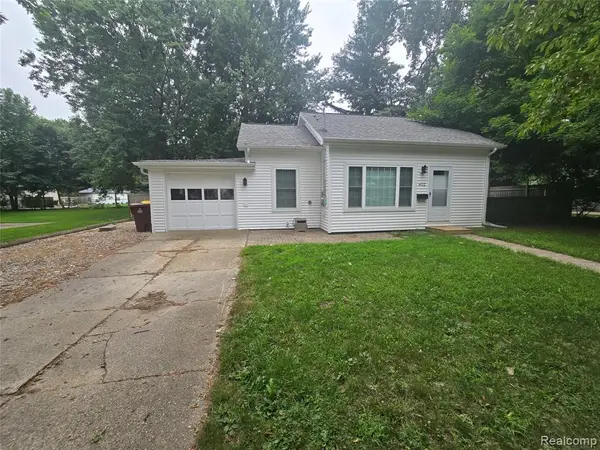 402 E Buchanan, Saint Johns, MI 48879